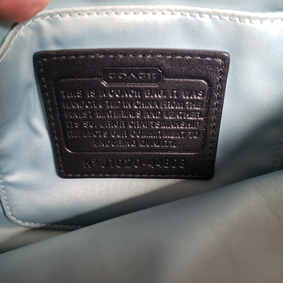 Coach Crossbody Bag - Picture 8 of 10